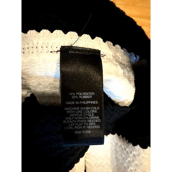 EXPRESS A-LINE SKIRT WHIMSYGOTH Size Medium - Picture 6 of 6